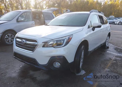 2018 Subaru Outback 2.5I Premium из США, поврежденный, VIN 4S4BSAFC1J3325827